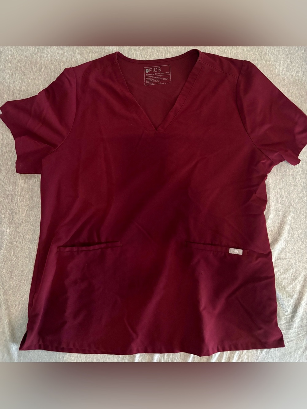 FIGS Short-Sleeve V-Neck Scrub Top in Burgundy